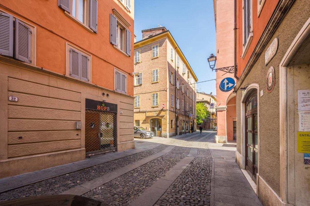 Emilia Suite Urban Modena Eksteriør bilde