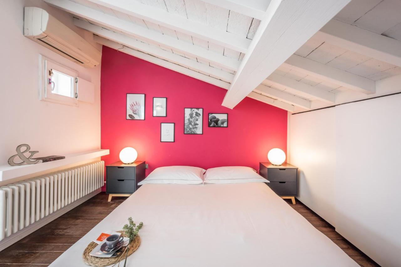 Emilia Suite Urban Modena Eksteriør bilde